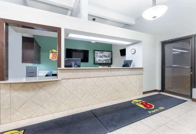 汽车旅馆 Super 8 By Wyndham Pierre Sd