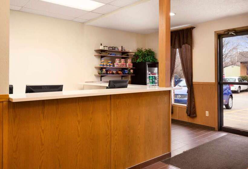فندق على الطريق Americas Best Value Inn Pittsburg