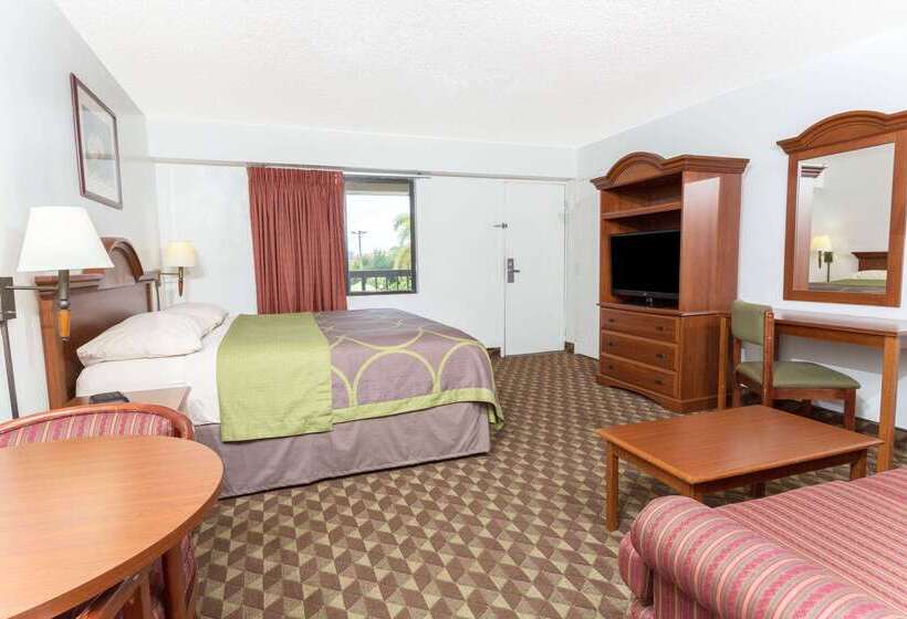 فندق على الطريق Super 8 By Wyndham Riviera Beach West Palm Beach