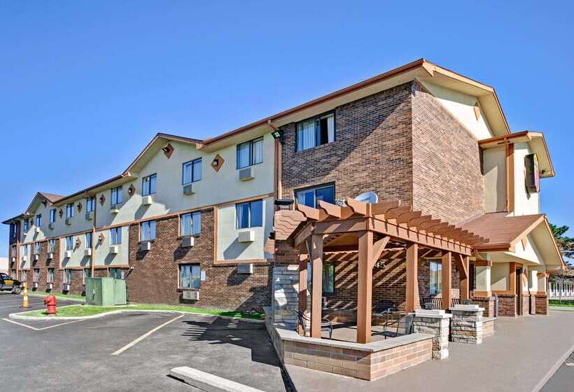 モーテル Super 8 By Wyndham Roseville/detroit Area