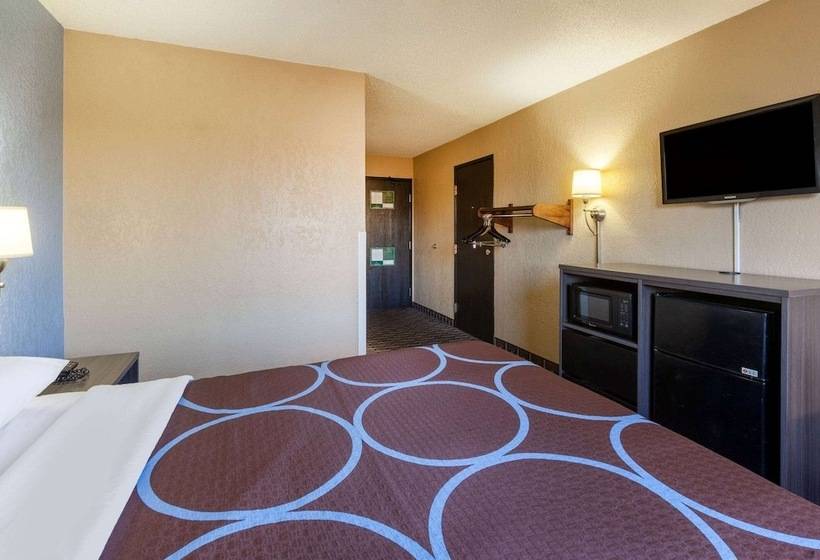 モーテル Super 8 By Wyndham Roseville/detroit Area