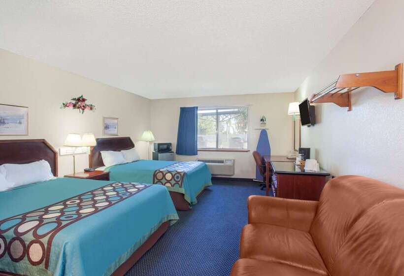 מוטל Super 8 By Wyndham Selma/fresno Area