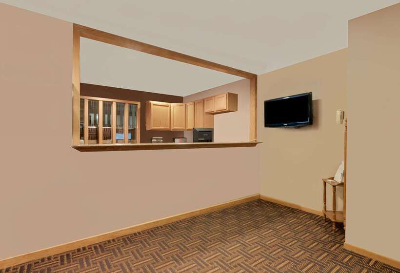 فندق على الطريق Super 8 By Wyndham Spearfish