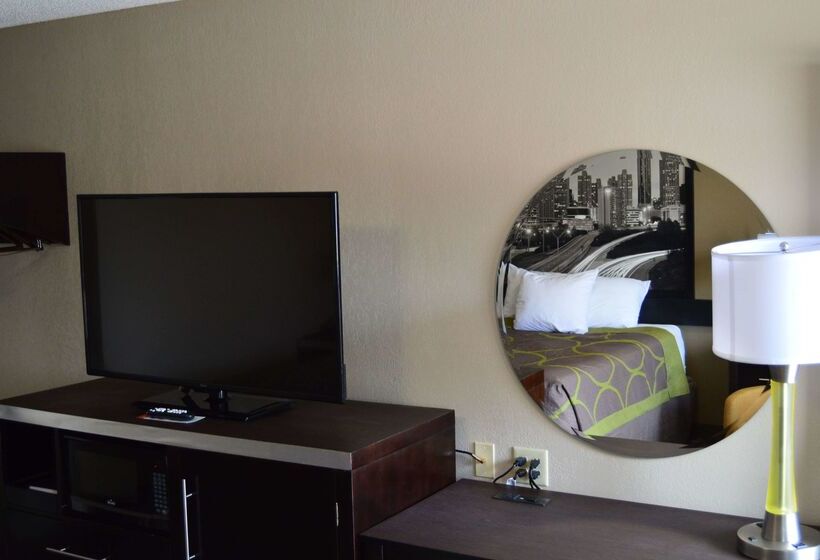 فندق على الطريق Super 8 By Wyndham Stockbridge