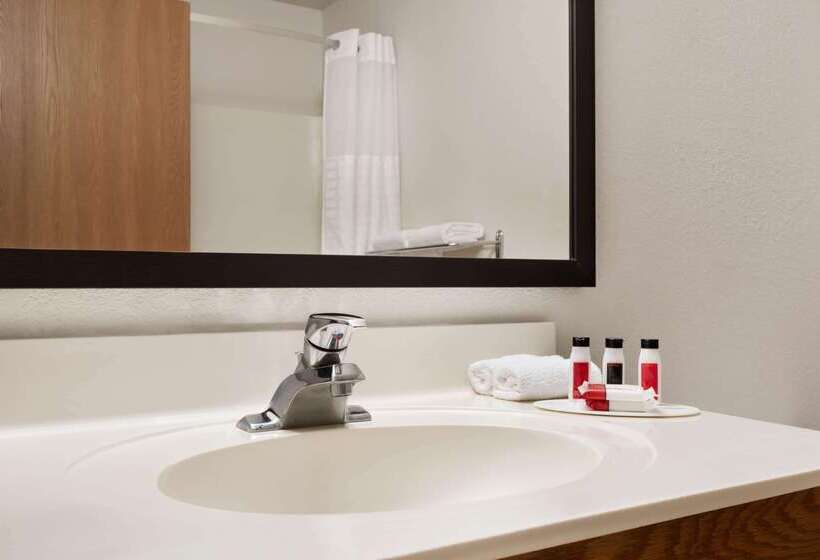 فندق على الطريق Super 8 By Wyndham Wausau