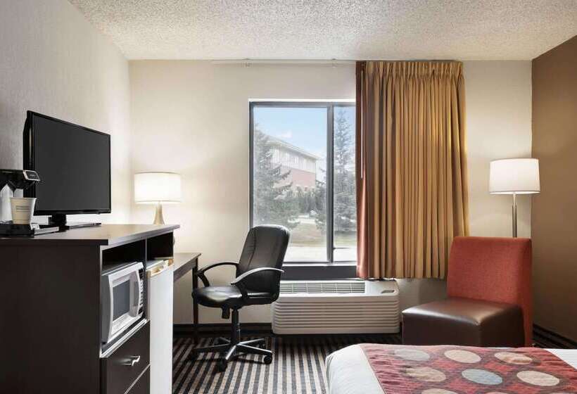 فندق على الطريق Super 8 By Wyndham Wausau