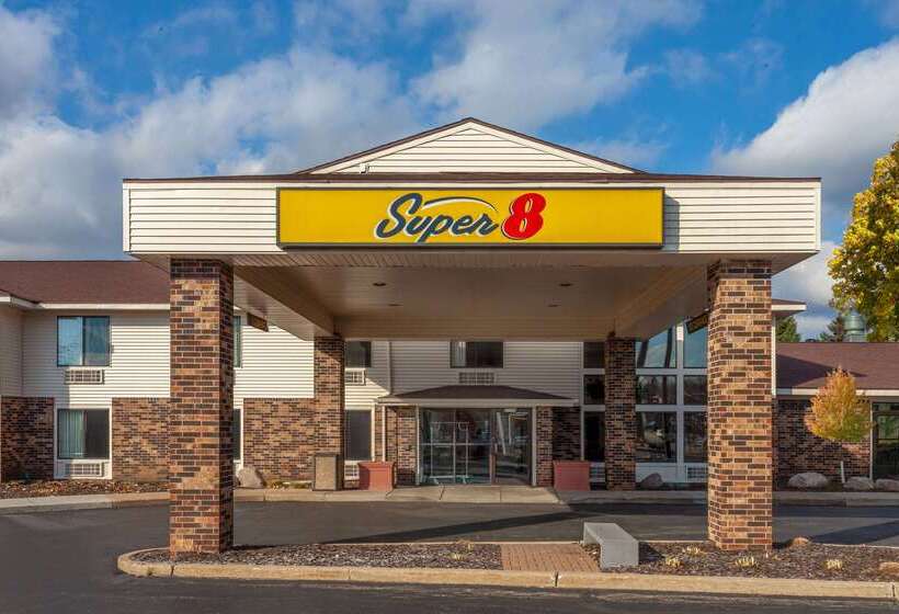 فندق على الطريق Super 8 By Wyndham Wausau