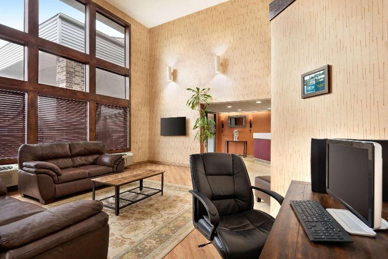 فندق على الطريق Super 8 By Wyndham Wausau