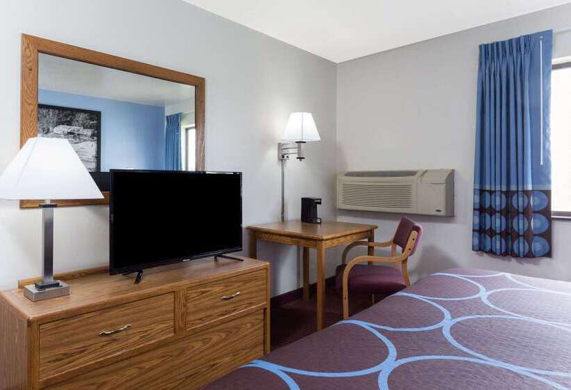 Мотель Super 8 By Wyndham Wisconsin Dells