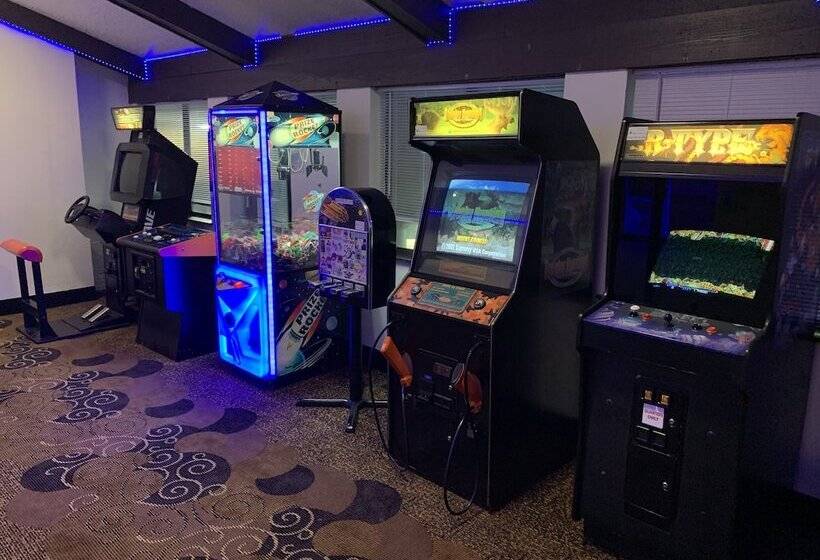 Мотель Super 8 By Wyndham Wisconsin Dells