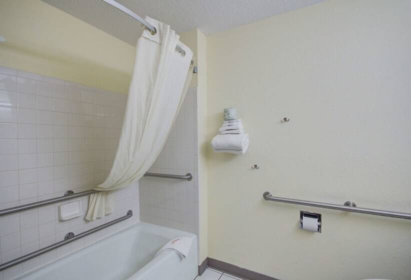 汽车旅馆 Super 8 By Wyndham Zanesville