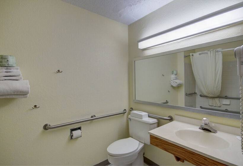 汽车旅馆 Super 8 By Wyndham Zanesville