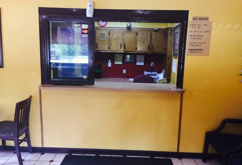 فندق على الطريق Super Inn