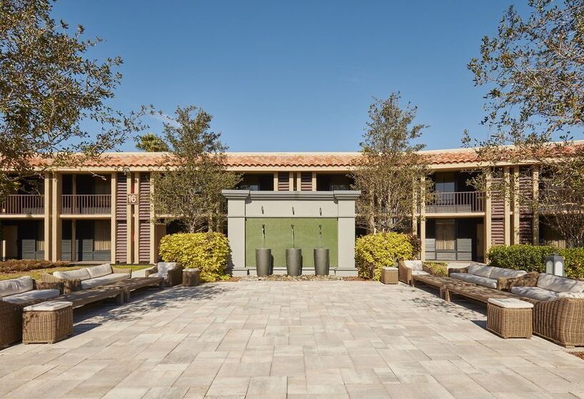 リゾートホテル Doubletree By Hilton Hotel Orlando At Seaworld