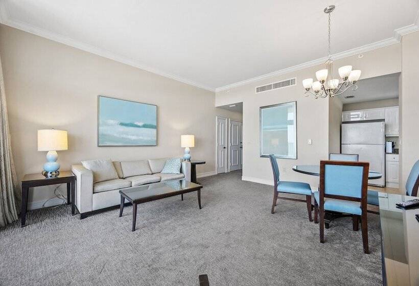 منتجع Marco Beach Ocean Suites