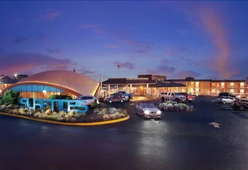 リゾートホテル Surftides