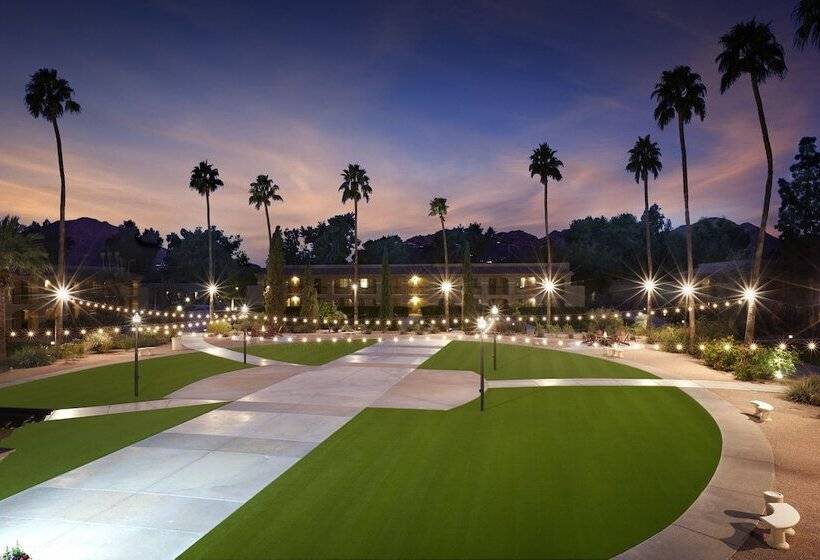 The Scottsdale Plaza Resort & Villas