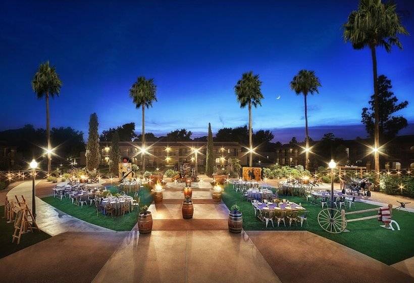 The Scottsdale Plaza Resort & Villas