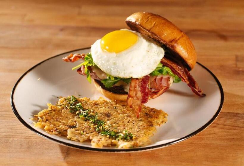 Sheraton Sand Key Resort