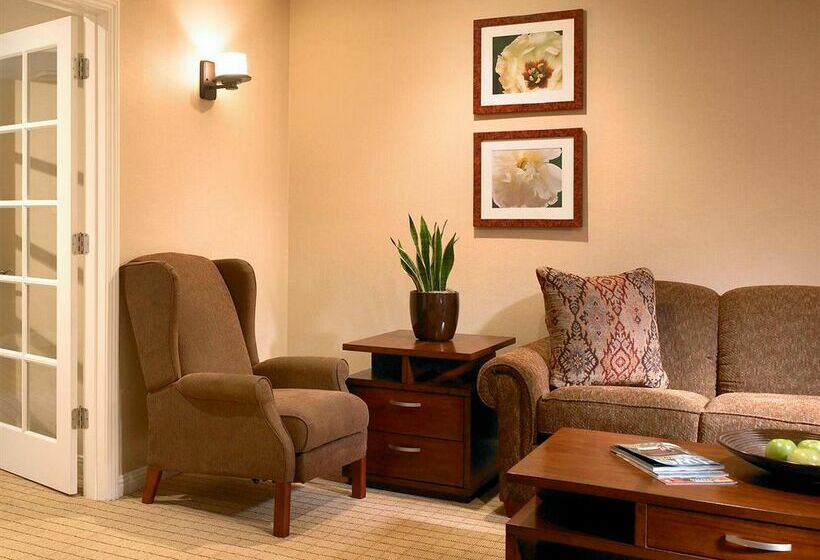 فندق Mathilda At Moffett Park