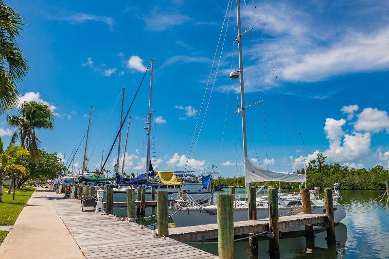 Skipjack Resort & Marina