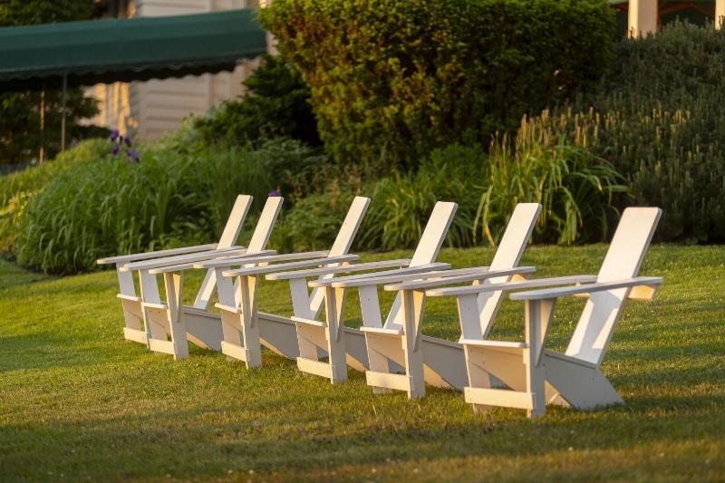 Spruce Point Inn Resort And Spa