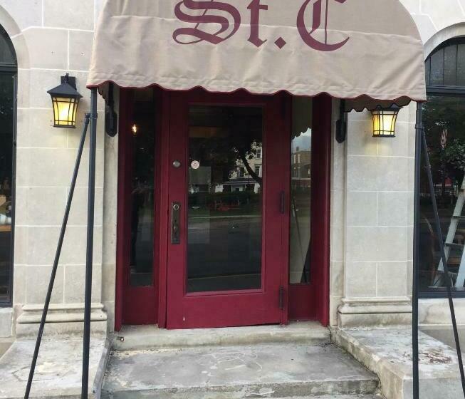 St Charles Hotel Downtown Hudson