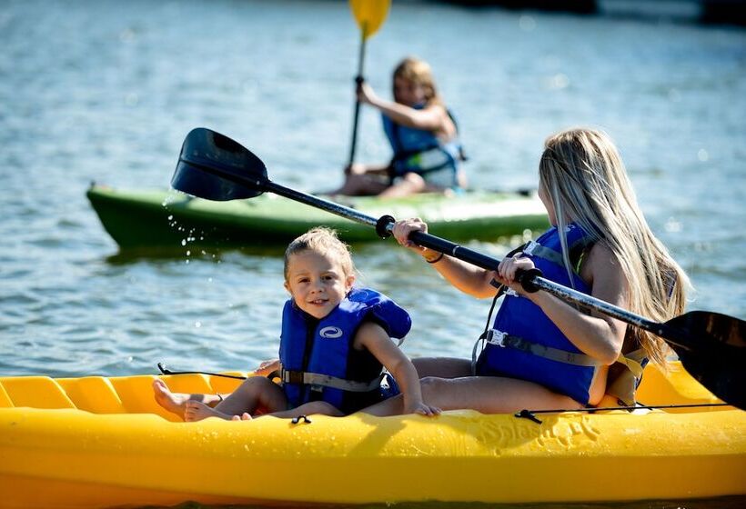 Tanglewood Resort, Ascend Hotel Collection