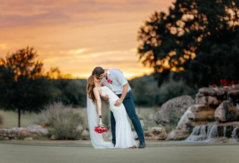 Tapatio Springs Hill Country Resort