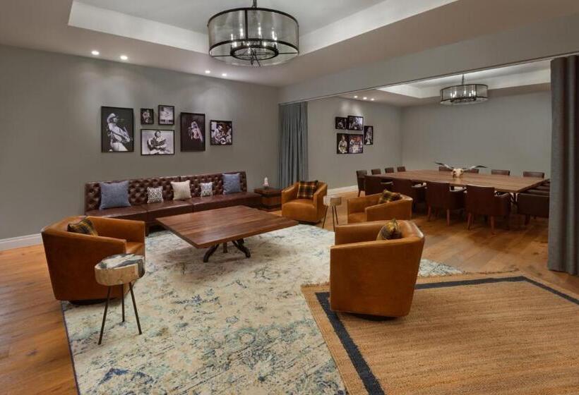 Tapatio Springs Hill Country Resort