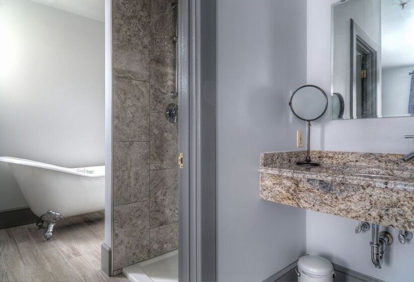 The Hotel Portsmouth   Downtown