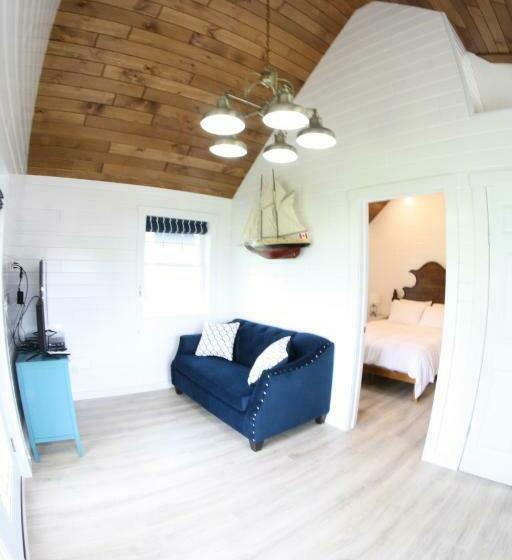 The Ledges Resort & Marina