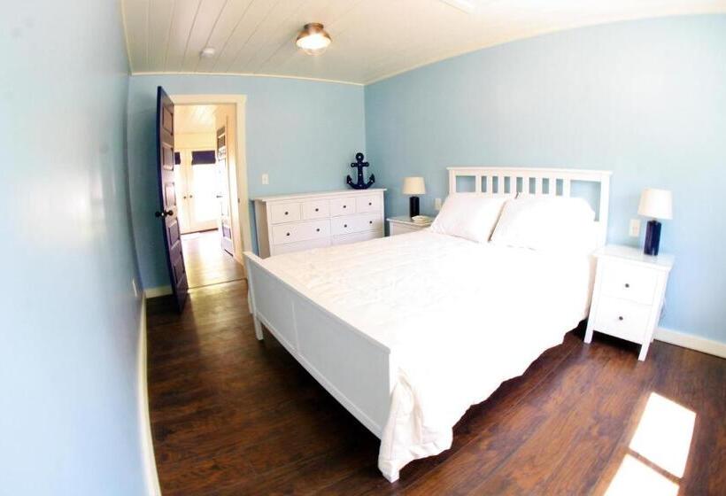 The Ledges Resort & Marina