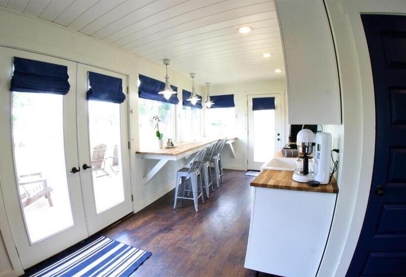 The Ledges Resort & Marina