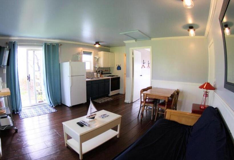 The Ledges Resort & Marina