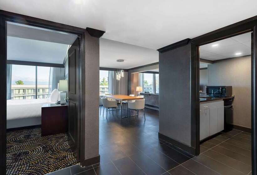 Wyndham Lancaster Resort And Convention Center