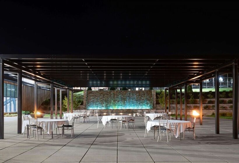 Wyndham Lancaster Resort And Convention Center