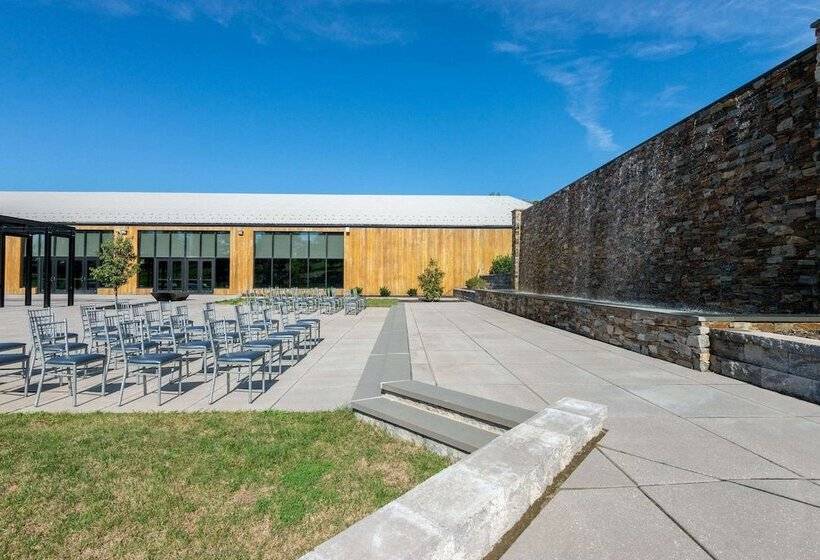 Wyndham Lancaster Resort And Convention Center