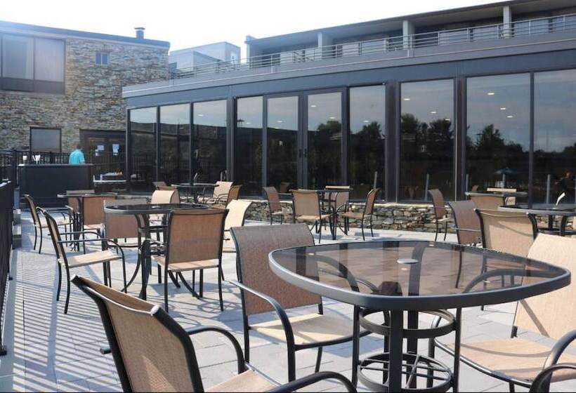 Wyndham Lancaster Resort And Convention Center