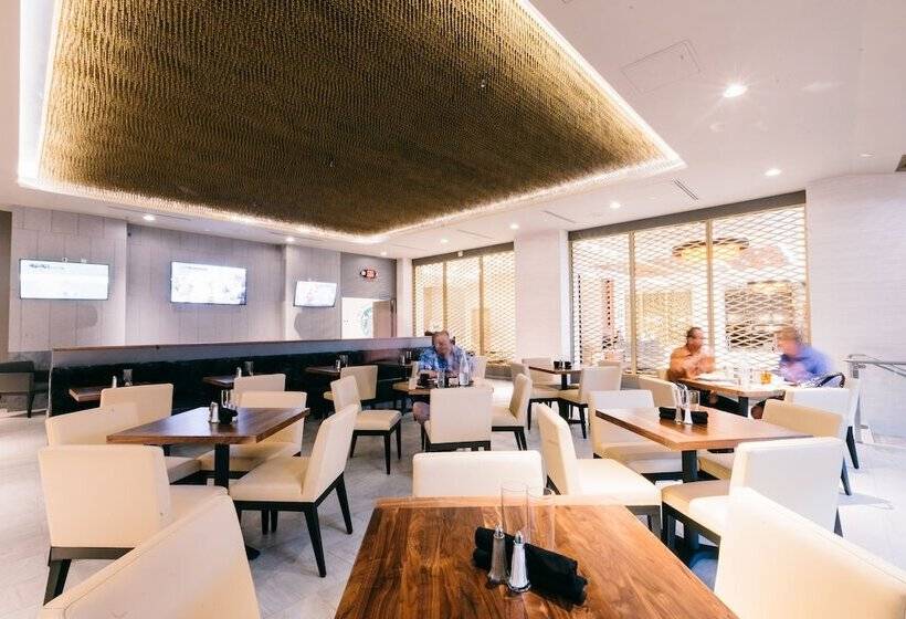 Apa Hotel Woodbridge