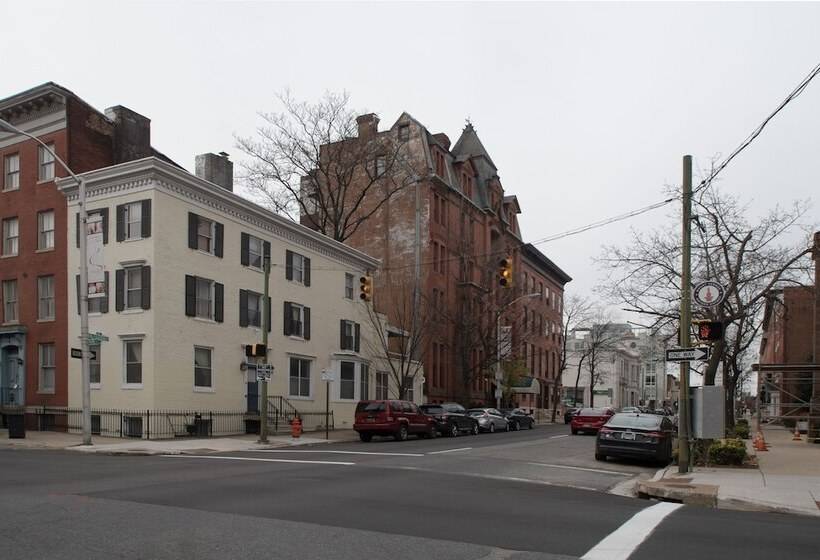 Biltmore Suites Hotel