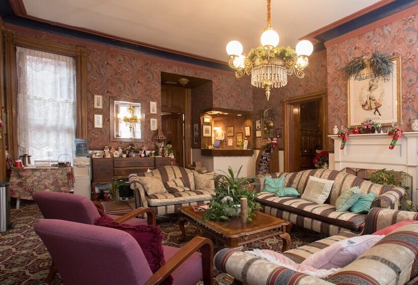 Biltmore Suites Hotel