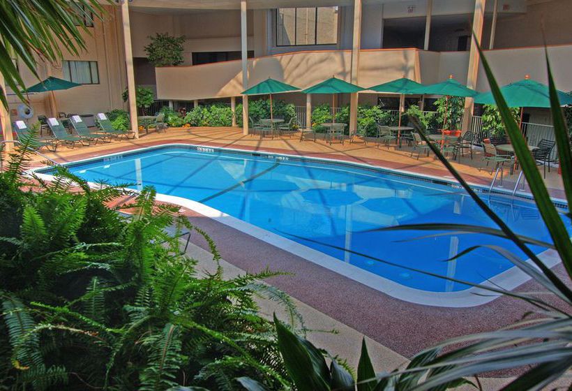 Red Lion Hotel Cromwell