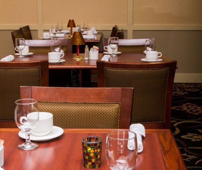 Red Lion Hotel Cromwell