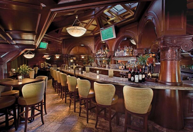 Hilton Phoenix Tapatio Cliffs Resort