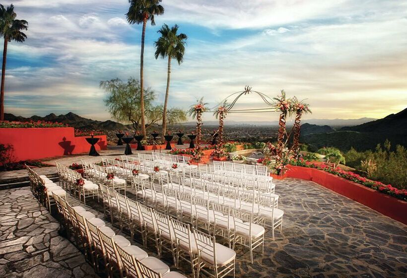 Hilton Phoenix Tapatio Cliffs Resort