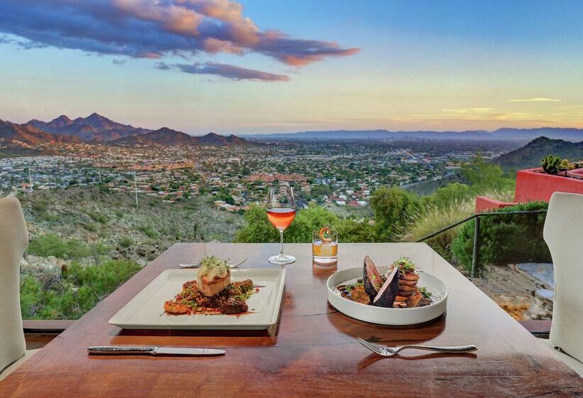 Hilton Phoenix Tapatio Cliffs Resort