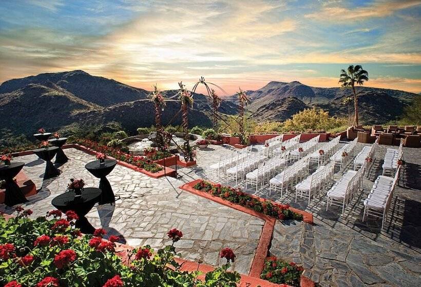 Hilton Phoenix Tapatio Cliffs Resort