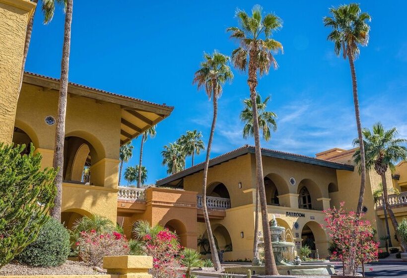 Hilton Phoenix Tapatio Cliffs Resort