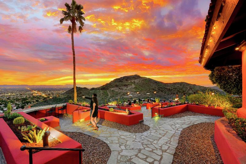 Hilton Phoenix Tapatio Cliffs Resort